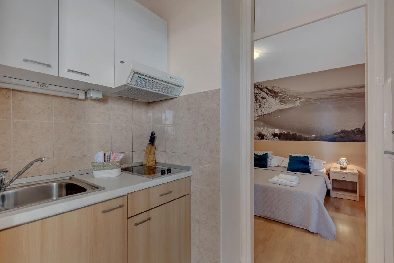 Apartments Vranjes Brela Extérieur photo