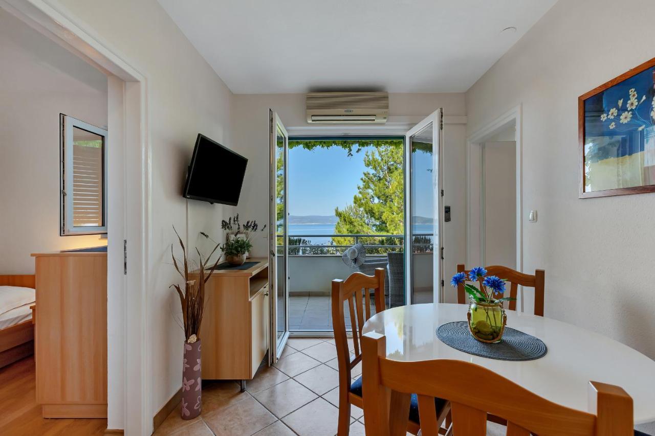 Apartments Vranjes Brela Extérieur photo