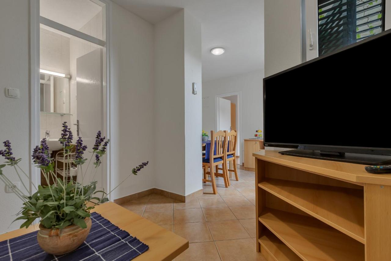 Apartments Vranjes Brela Extérieur photo